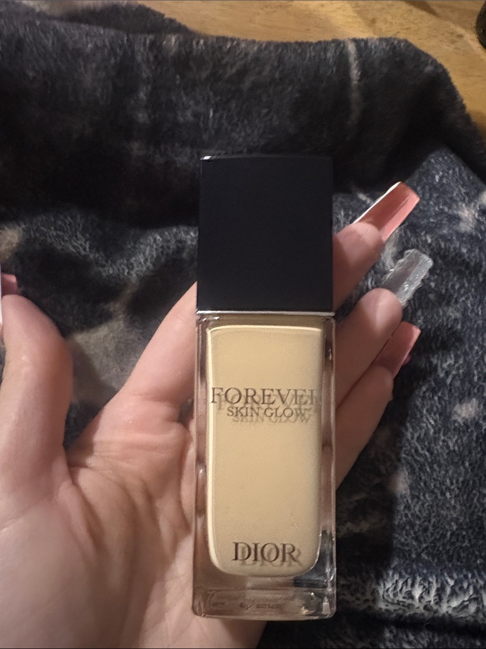 Dior forever skinglow foundation 1W